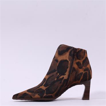 Hispanitas Paris V Cut Heel Ankle Boot - Mocha Leopard